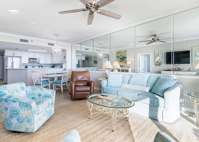 Club 303b By Youngs Suncoast