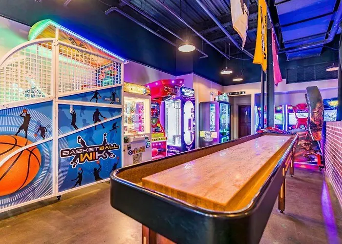 Club 303b By Youngs Suncoast * Gulf Shores